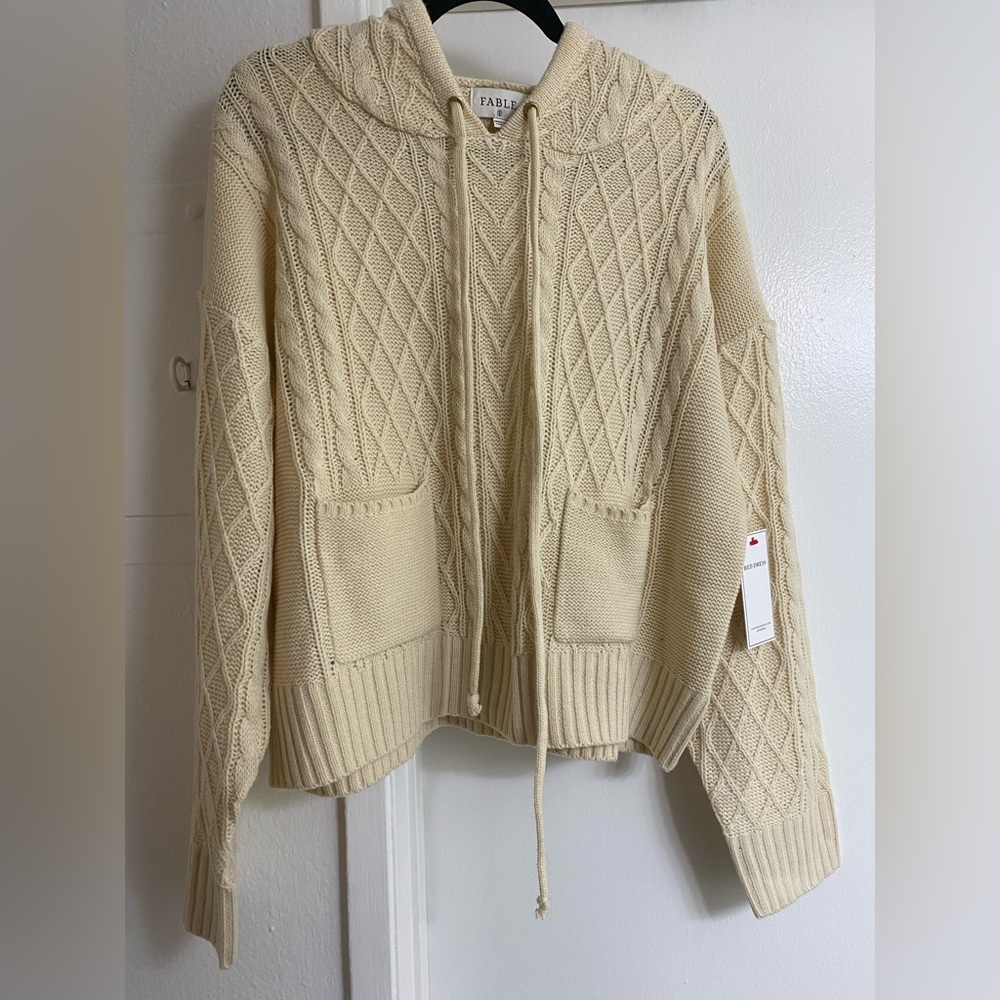 NWT & NEVER WORN Fable Cozy Cable Knit Sweater Hoodie $40 OBO